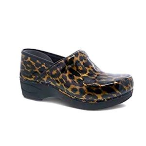 Dansko XP 2.0 Leopard patent clogs